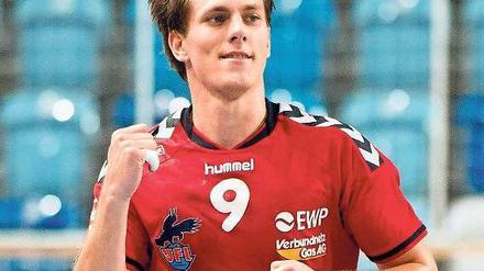 Treffsicher. Julius Dierberg steuerte zum Sieg in Flensburg sieben Tore bei.