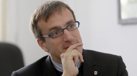 Henryk Wichmann, 38, vierfacher Vater, lebt im brandenburgischen Lychen. Er ist Landtagsabgeordneter für die CDU.