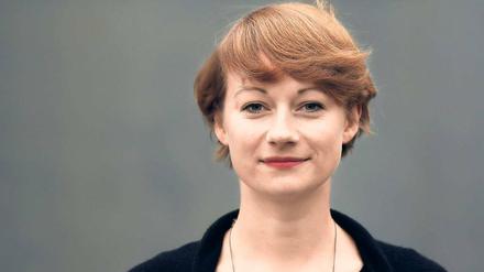 Potsdamer Designerin. Anneke Goertz zeigt im Buch, das sie für ihre Masterarbeit geschrieben hat, wie man beispielsweise griffiges Besteck selbst basteln kann.