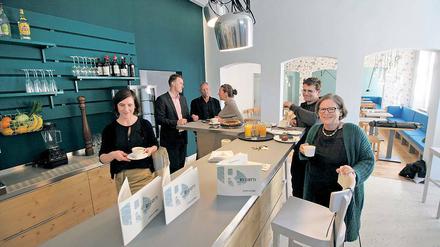 Nie mehr hungrig ins Konzert. Im Café „Ricciotti“ sollen sich Besucher und Musiker wohlfühlen.