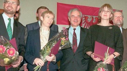 Vereidigt. Die brandenburgische Landesregierung vor 25 Jahren.