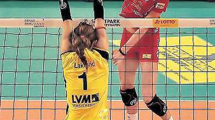 Schlagkräftiger Neuzugang aus Schwerin. Die 24-jährige Angreiferin Saskia Hippe war beim Masters in der MBS-Arena die auffälligste Potsdamer Spielerin.