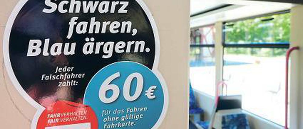 Eskaliert. Das erhöhte Beförderungsentgelt in Höhe von 60 Euro wollten die Studentinnen nicht zahlen, sie hatten ja gültige Tickets. Auch die erhöhten Fahrtkosten zu sieben Euro nicht. Nun droht ein Gerichtsverfahren.
