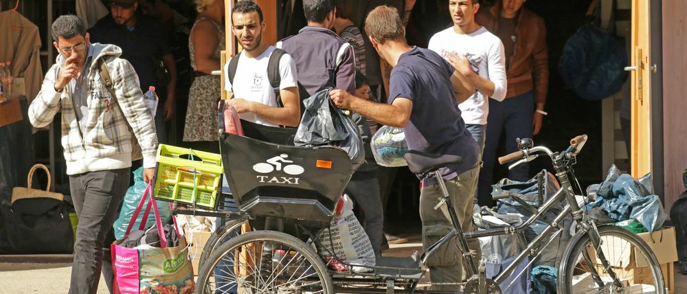 Viele Potsdamer haben bereits für Flüchtlinge in Potsdam gespendet, die derzeit in der Heinrich-Mann-Allee untergebracht sind. Einige Dinge werden aber noch benötigt.