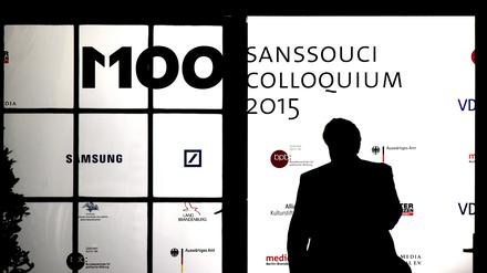 Auf der Medienkonferenz M100 in Potsdam soll das Satiremagazin "Charlie Hebdo" ausgezeichnet werden.
