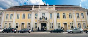 An dieser Schule büffelten schon Heinrich von Kleist und Max Dortu. Zum Tag des offenen Denkmals werden hier Führungen angeboten.