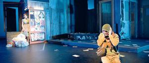 Kein Wohlfühlstück. „Mensch Karnickel“ hat einen aktuellen Bezug.