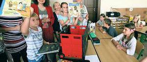 Alternative. Schulen können jetzt Bücherboxen bestellen.