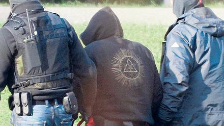 Festnahme von André Eminger in Brandenburg im Jahr 2011. Er ist Mitangeklagter im NSU-Prozess.