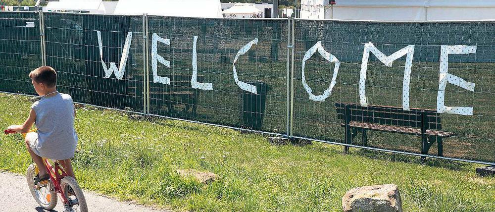 Innenminister Thomas De Maizière sieht Deutschland vom starken Zustrom an Flüchtlingen nicht überfordert.