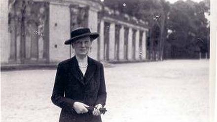 Für viele zur NS-Zeit ein rotes Tuch. Anni von Gottberg kämpfte leidenschaftlich für die Sache der „Bekennenden Kirche“, die sich als Opposition zu der mit den Nazis verbandelten „Deutschen Kirche“ verstand.