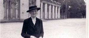 Für viele zur NS-Zeit ein rotes Tuch. Anni von Gottberg kämpfte leidenschaftlich für die Sache der „Bekennenden Kirche“, die sich als Opposition zu der mit den Nazis verbandelten „Deutschen Kirche“ verstand.