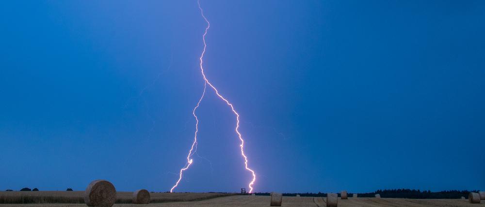 Für das Wochenende werden wieder Gewitter über Brandenburg erwartet.