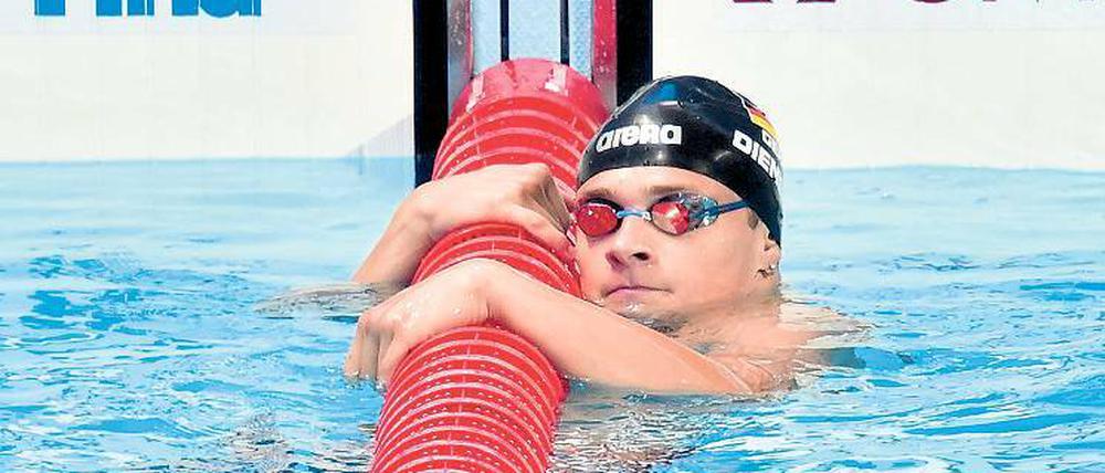 Die Zahlen auf der Anzeigentafel stimmten unzufrieden. Christian Diener schied über 100 Meter Rücken im Vorlauf aus, auf der doppelt so langen Distanz fehlte ein Wimpernschlag zum erhofften Finaleinzug.