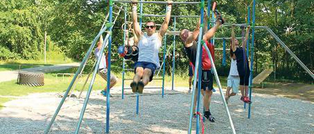 Leibesübungen. Im Volkspark gibt es jetzt eine neue Sportanlage.