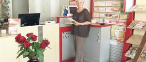 Wiedereröffnung mit Jubiläum. Nach 20 Jahren startet Christina Schmidt mit ihrem ehemaligen Quelle-Shop in der Potsdamer Allee 111 in Stahnsdorf noch einmal neu durch.