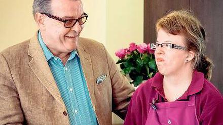 Stärken erkennen. Dieter Dudeck (l.) mit Lehrling Ricarda Volpers.