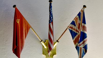 Vor 70 Jahren kamen der US-Präsident Truman, der sowjetische Stalin und Grobritanniens Premier Churchill in Potsdam zusammen.