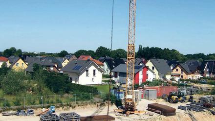 Rasante Entwicklung. Das Fundament für den vierten Wohnblock ist gelegt.