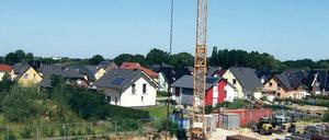 Rasante Entwicklung. Das Fundament für den vierten Wohnblock ist gelegt.