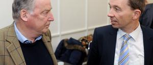 AfD-Parteivize Gauland wirft dem "Weckruf"-Initiator Bernd Lucke parteischädigendes Verhalten vor.