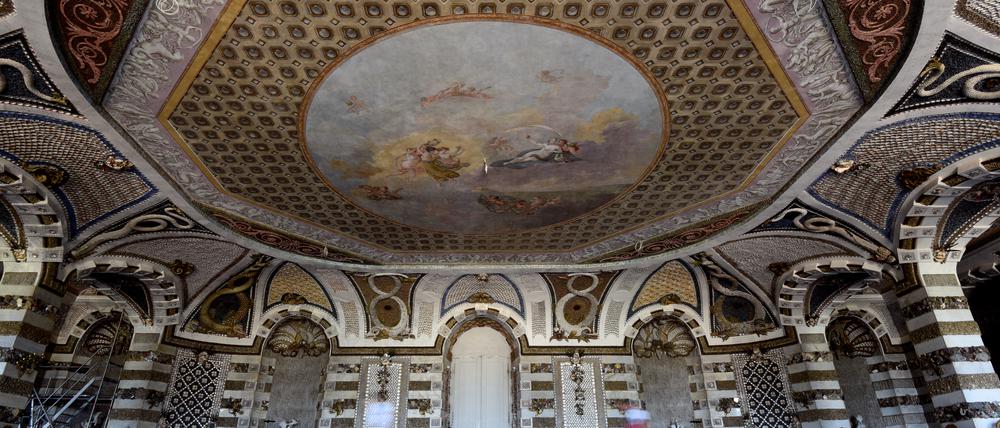 Die Sanierungsarbeiten im Grottensaal im Neuen Palais in Potsdam sind abgeschlossen.