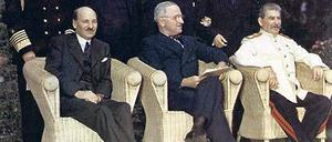 Nach Churchills Abwahl kam Attlee (l.) nach Potsdam, Josef Stalin konnte sich durchsetzen.