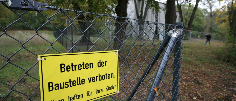 Der Streit über den Maschendrahtzaun am Pfingstberg geht weiter.