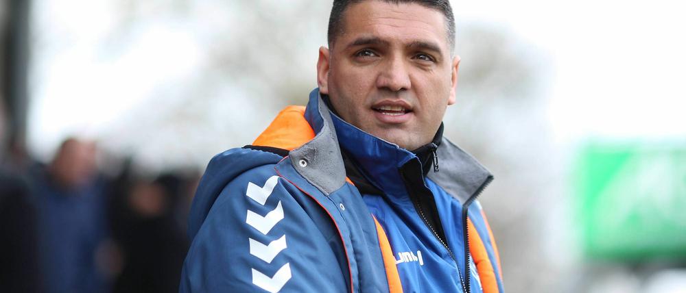 Cem Efe wird die nächsten zwei Jahre Trainer beim SVB sein.