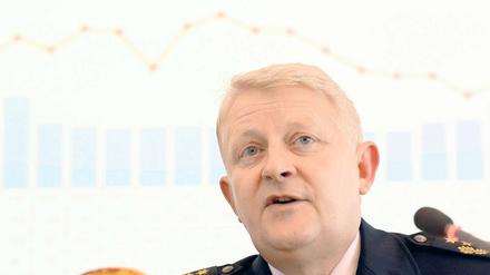 Zahlen. Staatssekretär Arne Feuring hat sich noch nicht umorientiert.
