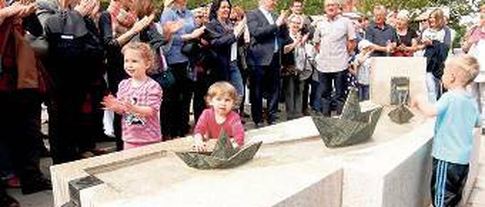 Im Fluss. Der neue Trinkwasserbrunnen im Beelitzer Lustgarten.