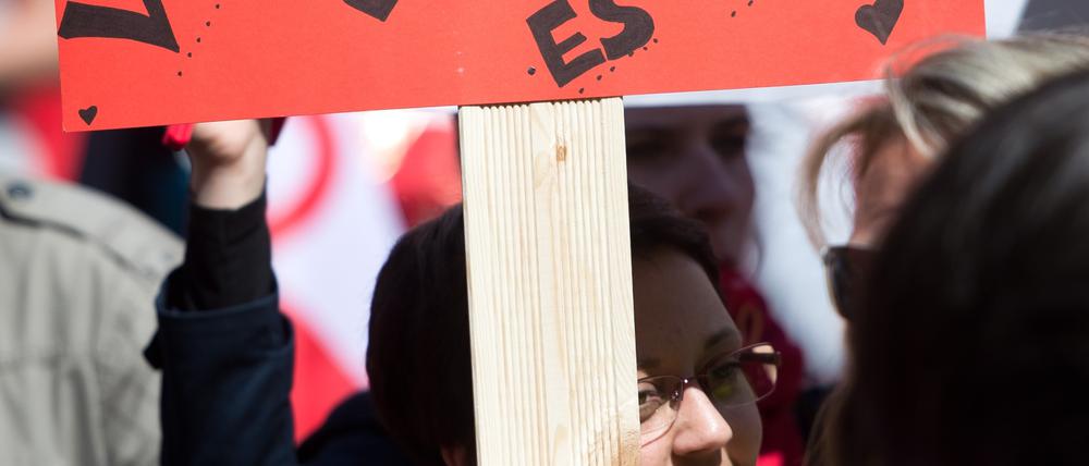 In kommunalen Einrichtungen werden Erzieher und Erzieherinnen streiken.