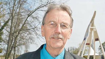 Von wegen nur Unkraut zupfen. Rainer Berger, Chefgärtner der Buga, erklärt gern, wie anspruchsvoll sein Beruf im Laufe der Jahre geworden ist. Da muss man Ahnung haben von Biologie, Wasserhaushalt, Klimawechsel.