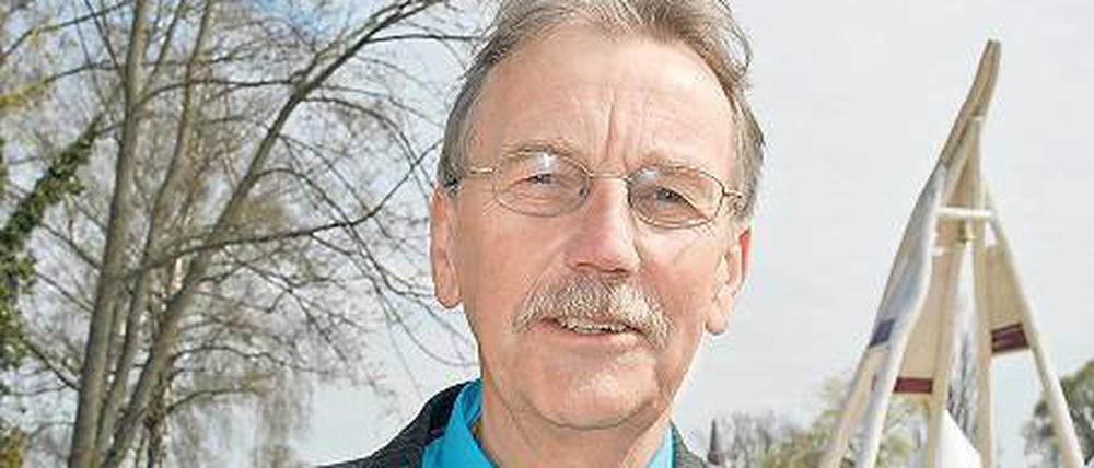 Von wegen nur Unkraut zupfen. Rainer Berger, Chefgärtner der Buga, erklärt gern, wie anspruchsvoll sein Beruf im Laufe der Jahre geworden ist. Da muss man Ahnung haben von Biologie, Wasserhaushalt, Klimawechsel.