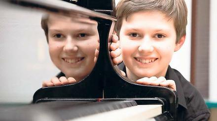 Am liebsten von Hand. Der Pianist Robert Neumann ist erst 13 Jahre alt – aber wertebewusst. Er komponiert am liebsten auf Papier und liest Altgriechisch.
