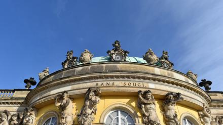 Sanssouci gehört zu den beliebtesten Urlauber-Zielen in Potsdam. Unklar ist jetzt, wie der Tourismus-Service aufrechterhalten wird.