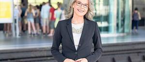 Vorsicht an der Bahnsteigkante. Susanne Henckel ist Geschäftsführerin des Verkehrsverbundes Berlin-Brandenburg.