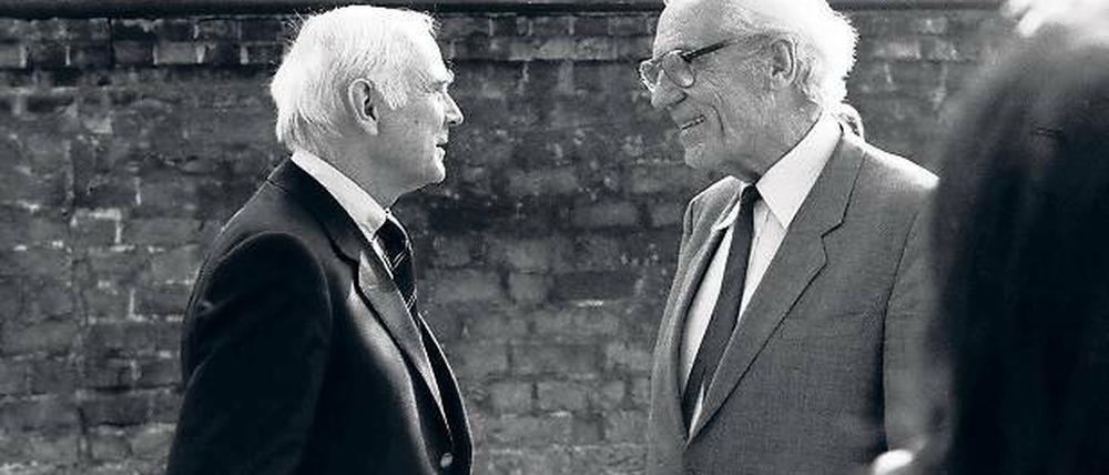 Gast und Gastgeber. Loriot mit Altbischof Schönherr.