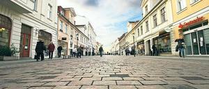 Einkaufsmeile. Die Händler in der Brandenburger Straße fürchten neue Konkurrenz vom Stern-Center.