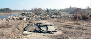 Altlasten im Hafenbecken. Ein Kostentreiber des Hafenprojektes ist der verseuchte Boden.