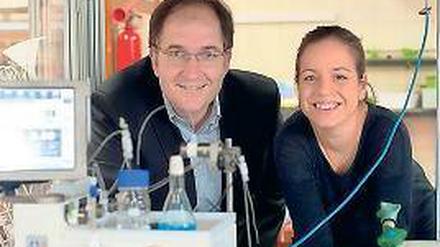 Schnelle Brüter. Peter Seeberger und Camille Correia haben die neue Methode mitentwickelt.