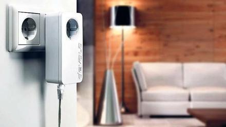 Bei Powerline werden Datenpakete über die Stromleitung transportiert. Sinnvoll ist die Technik dort, wo Wireless-Lans nicht zuverlässig oder schnell genug sind. Foto: Devolo