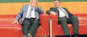Gut aufgelegt. Hasso Plattner (l.) scherzte mit Bundeswirtschaftsminister Sigmar Gabriel auf dem Podium des Instituts für Softwaresystemtechnik.