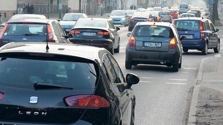 Staufalle. Die Zeppelinstraße ist für viele Autofahrer schon jetzt eine Route mit steter Staugefahr.
