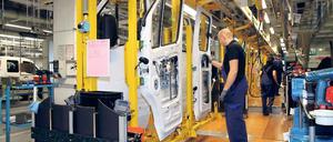 Großinvestition. Mit 187 Millionen Euro modernisiert Mercedes-Benz sein Werk in Ludwigsfelde. 15 Millionen kommen von der ILB. Noch 2013 stand das Werk vor dem Aus.