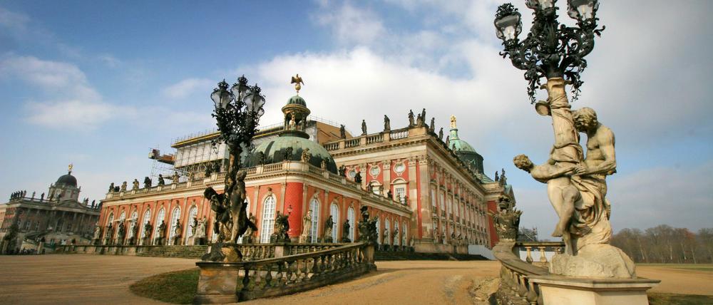 Derzeit laufen umfangreiche Arbeiten im Neuen Palais am Marmorsaal.