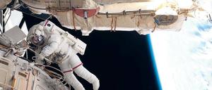 Leben im All? Auf der Internationalen Raumstation ISS befinden sich derzeit auch Mikroorganismen aus Potsdam. Die Wissenschaftler vom Geoforschungszentrum wollen wissen, ob sie dort ohne Sauerstoff und Sonne überleben können.