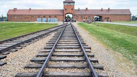 Ort der Tat. Die Rampe vor dem Vernichtungslager Auschwitz-Birkenau.