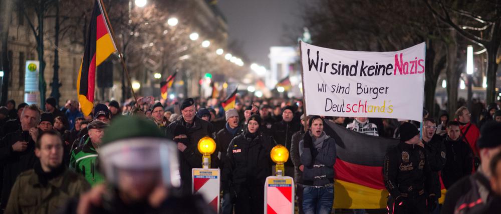 Am Montag wollen Bärgida-Anhänger wieder in Berlin demonstrieren. Eine Gegendemo ist auch angemeldet.