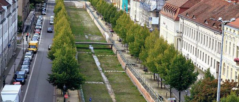 Grün statt Wasser. Bisheriger Teil des Stadtkanals in der Yorckstraße.